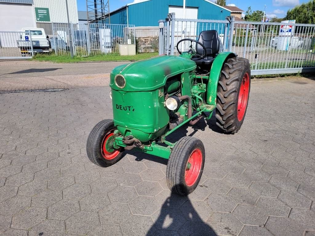 Traktor van het type Deutz D30, Gebrauchtmaschine in Werkendam (Foto 4)