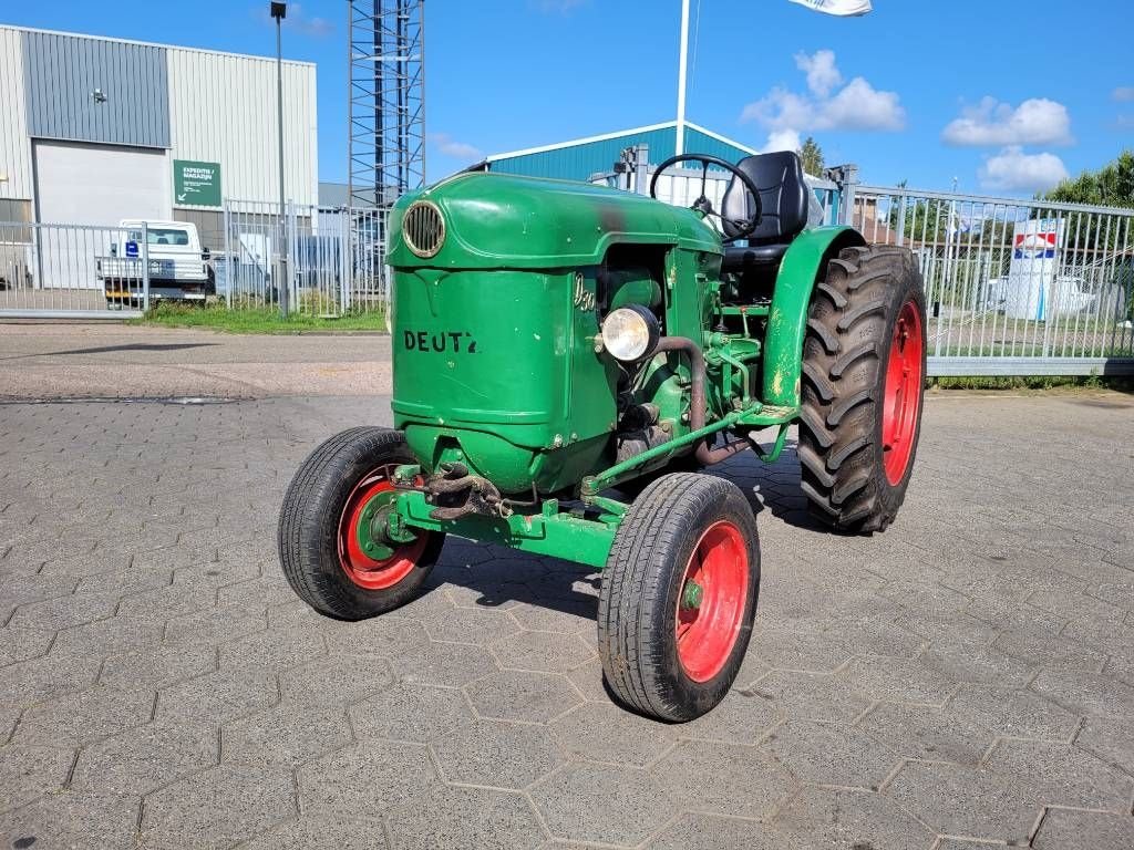 Traktor van het type Deutz D30, Gebrauchtmaschine in Werkendam (Foto 3)
