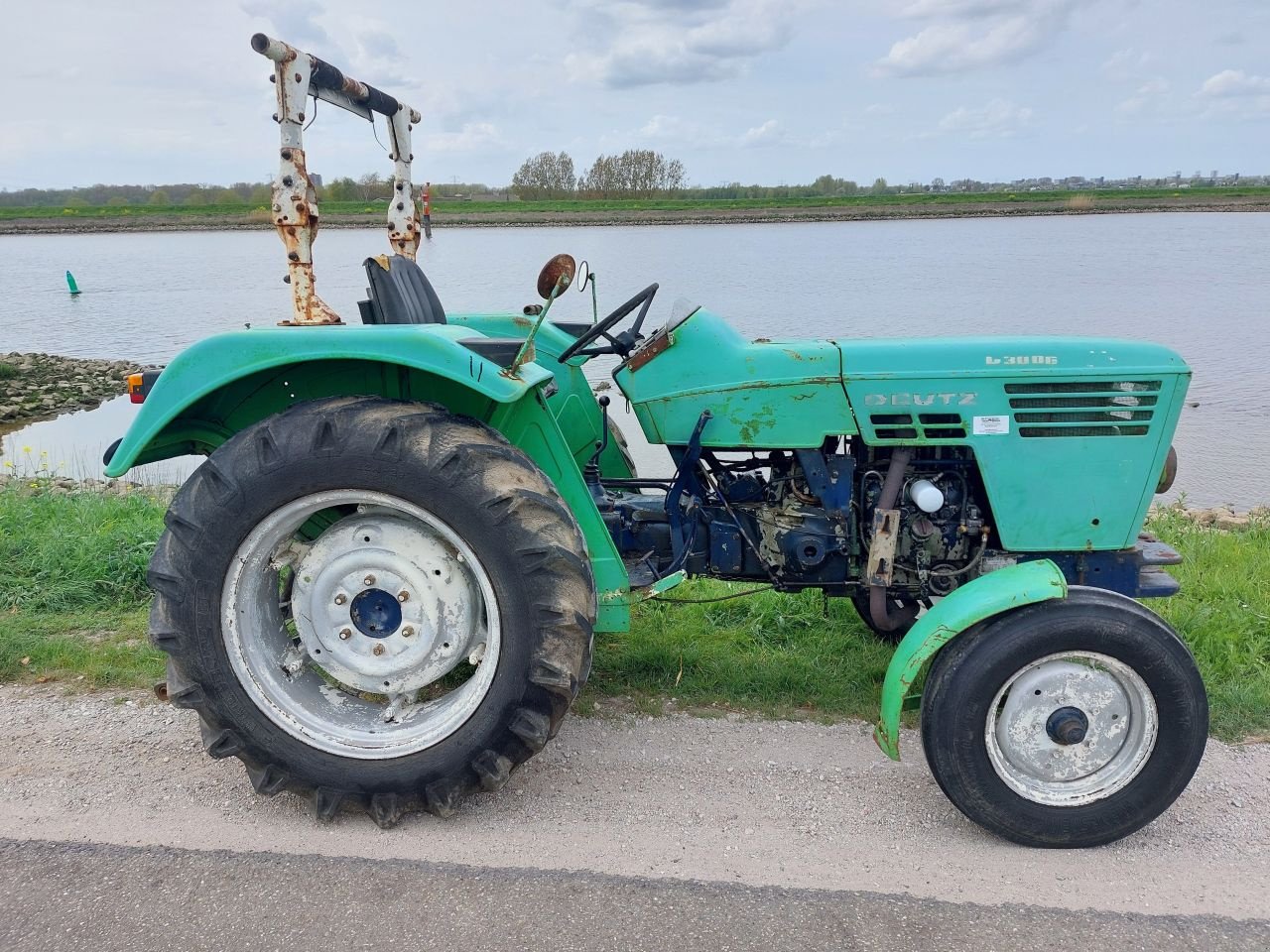 Traktor des Typs Deutz D3006, Gebrauchtmaschine in Ouderkerk aan den IJssel (Bild 8)