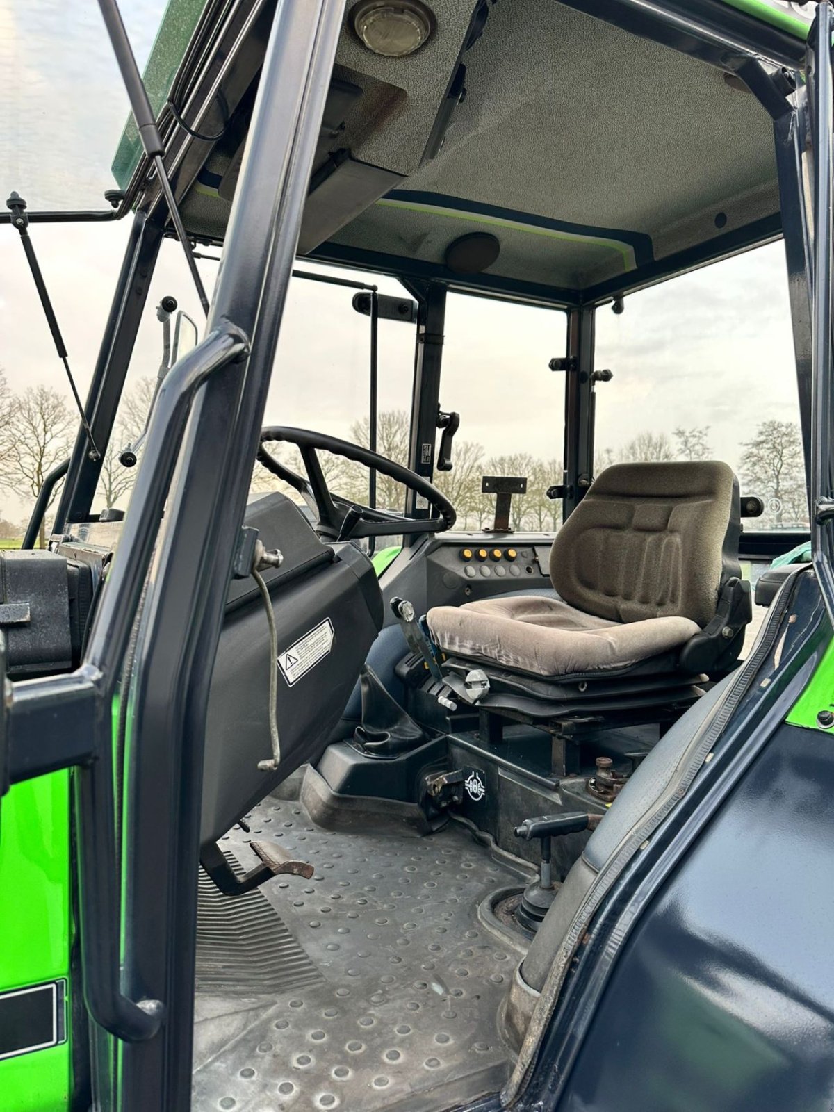 Traktor типа Deutz DX 3.90, Gebrauchtmaschine в Linde (dr) (Фотография 3)