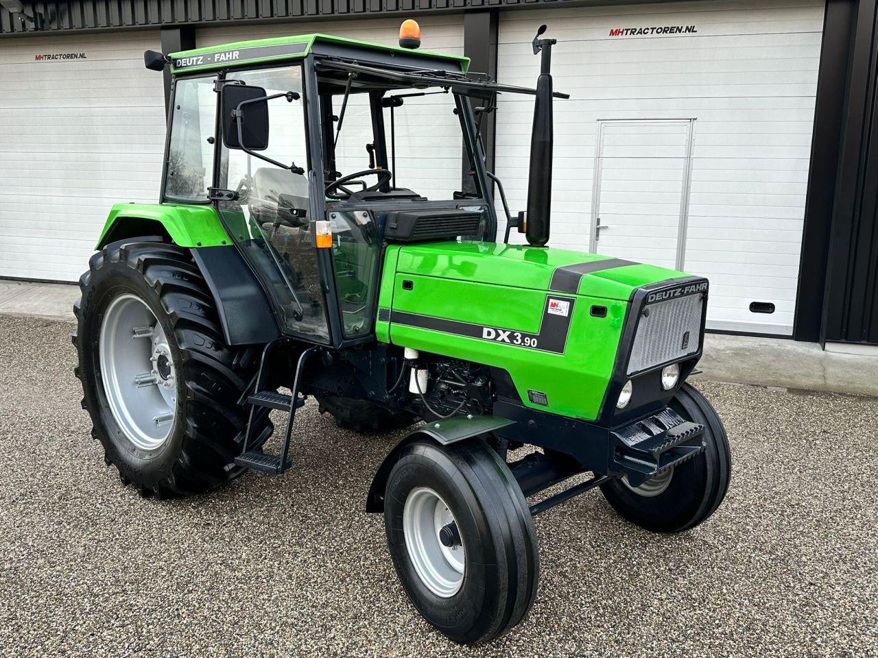 Traktor типа Deutz DX 3.90, Gebrauchtmaschine в Linde (dr) (Фотография 1)