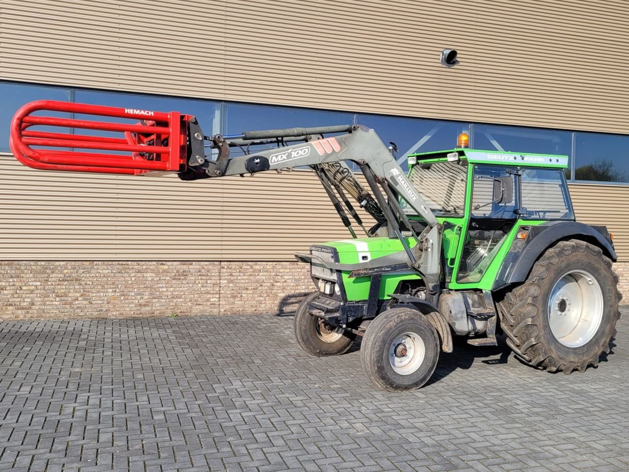 Traktor του τύπου Deutz DX 4.30, Gebrauchtmaschine σε Houten (Φωτογραφία 4)