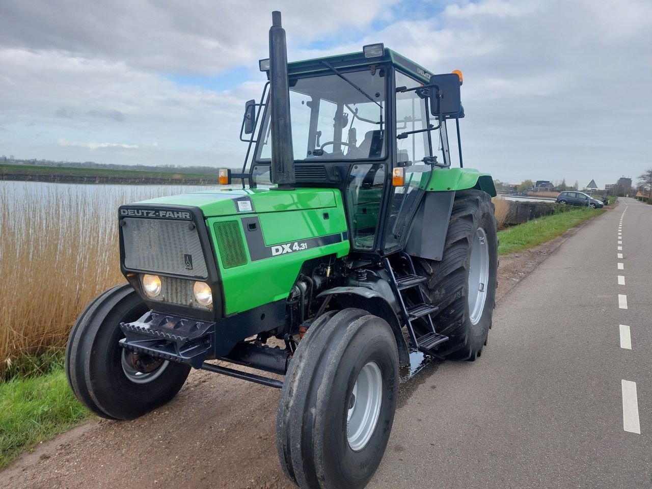 Traktor от тип Deutz DX 4.31, Gebrauchtmaschine в Ouderkerk aan den IJssel (Снимка 2)