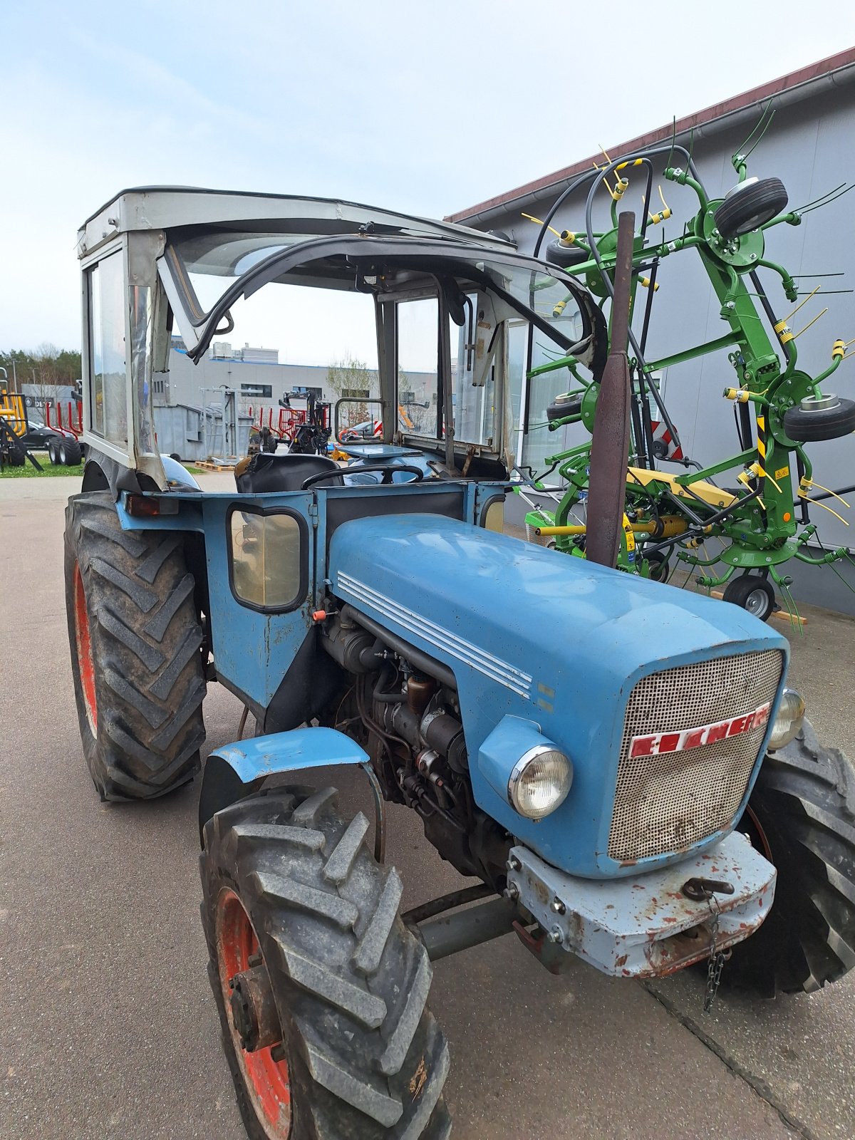 Traktor des Typs Eicher 3254 A, Gebrauchtmaschine in Nittenau (Bild 1)