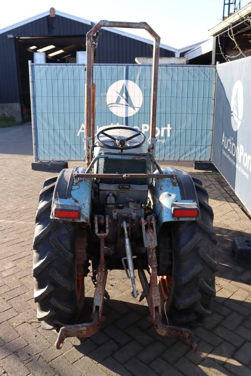 Traktor типа Eicher 3705/74, Gebrauchtmaschine в Antwerpen (Фотография 5)