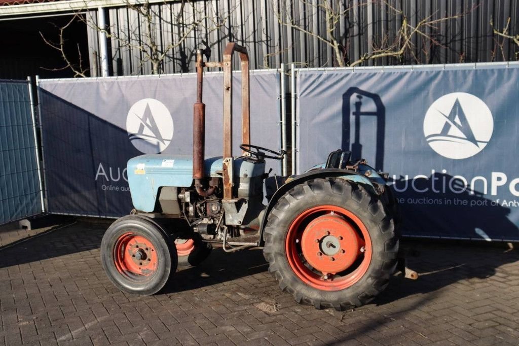 Traktor типа Eicher 3705/74, Gebrauchtmaschine в Antwerpen (Фотография 3)