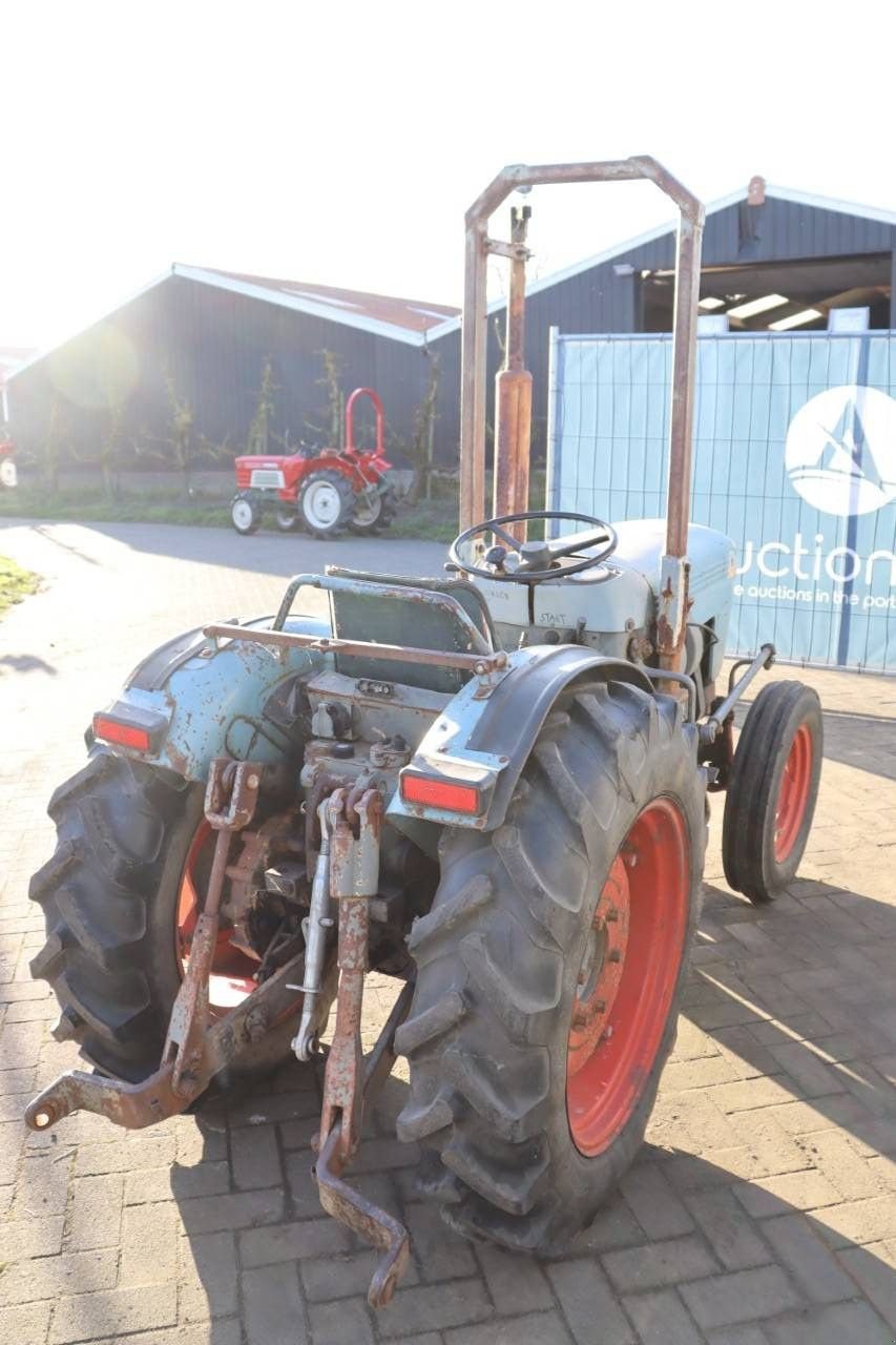 Traktor типа Eicher 3705/74, Gebrauchtmaschine в Antwerpen (Фотография 7)
