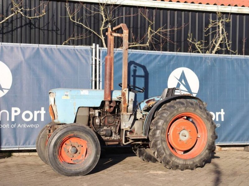 Traktor от тип Eicher 3705/74, Gebrauchtmaschine в Antwerpen (Снимка 1)
