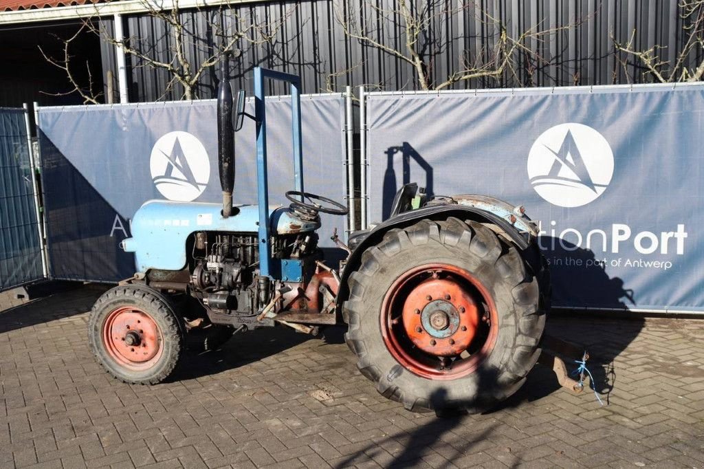 Traktor typu Eicher ES 400, Gebrauchtmaschine w Antwerpen (Zdjęcie 3)
