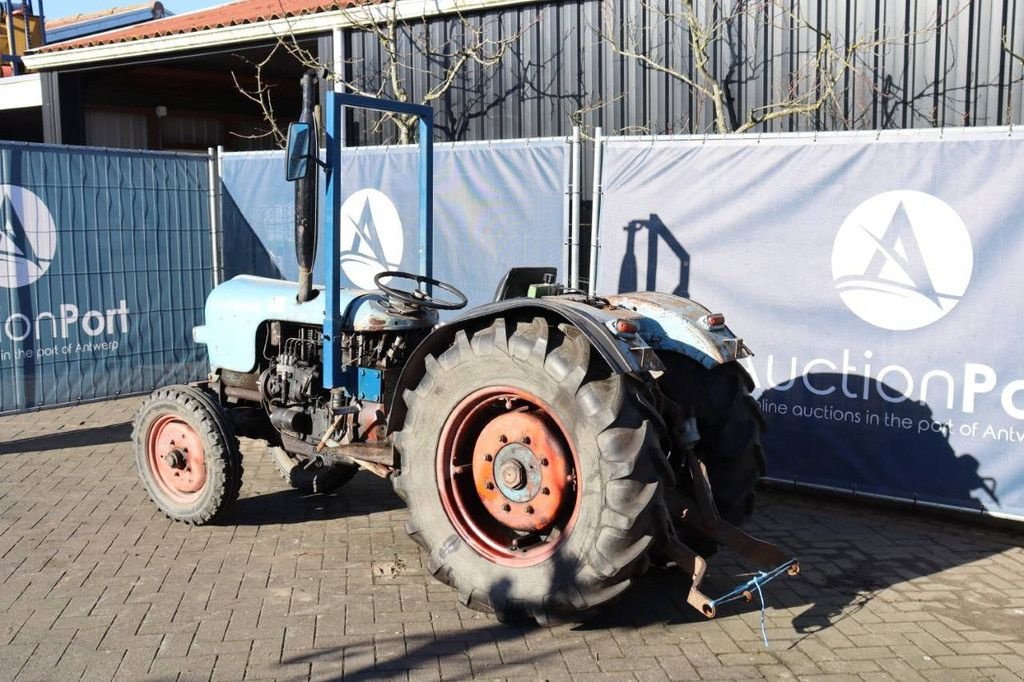 Traktor typu Eicher ES 400, Gebrauchtmaschine w Antwerpen (Zdjęcie 4)