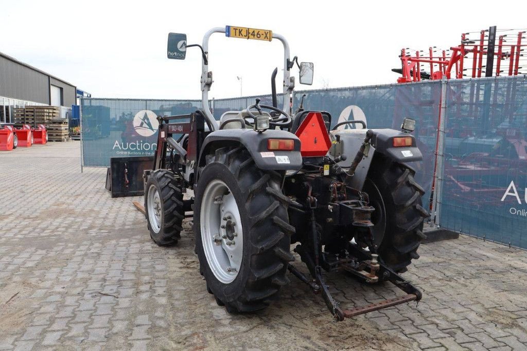 Traktor типа Eurotrac F40, Gebrauchtmaschine в Antwerpen (Фотография 4)