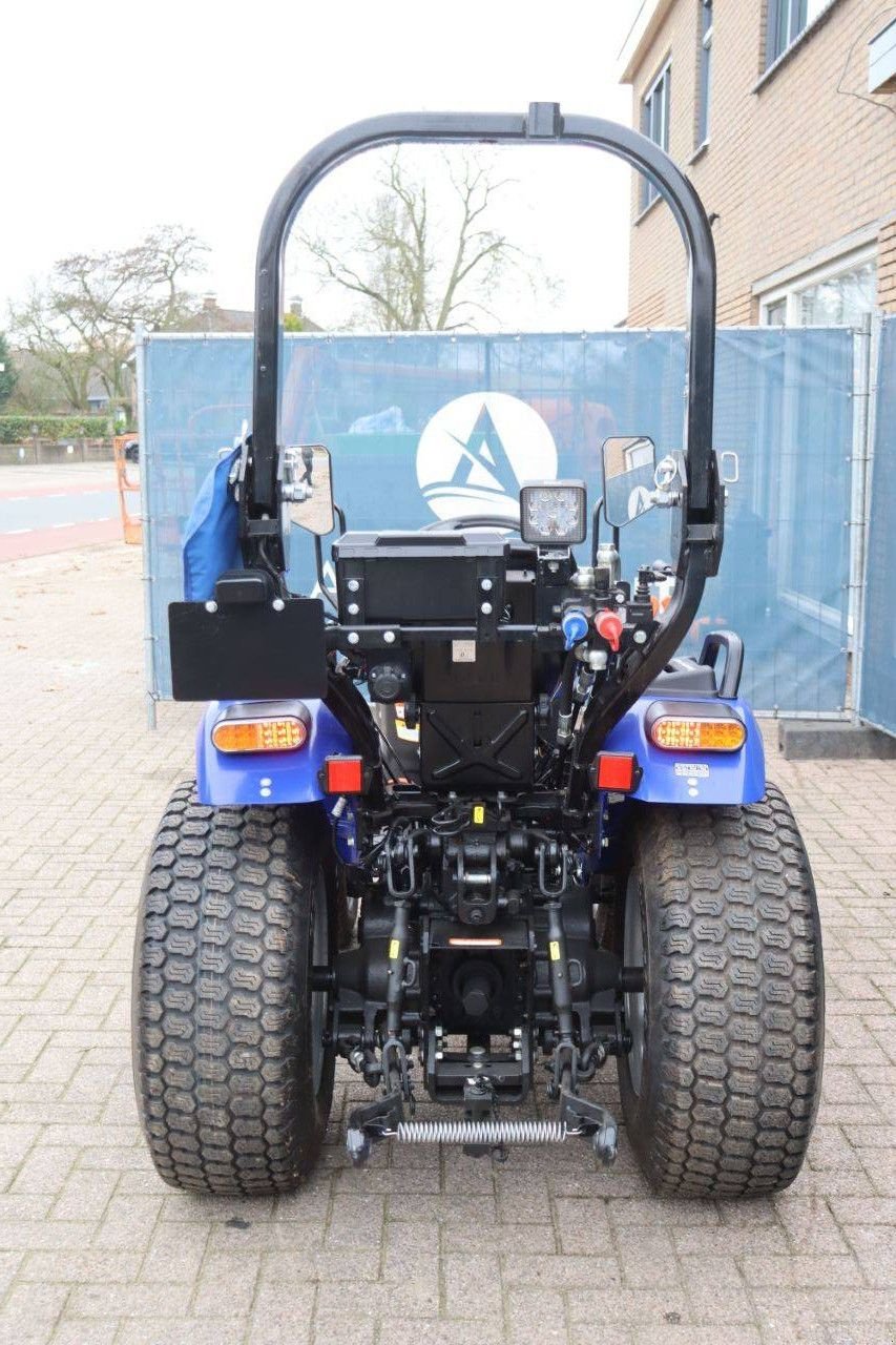 Traktor типа Farmtrac 20, Neumaschine в Antwerpen (Фотография 5)