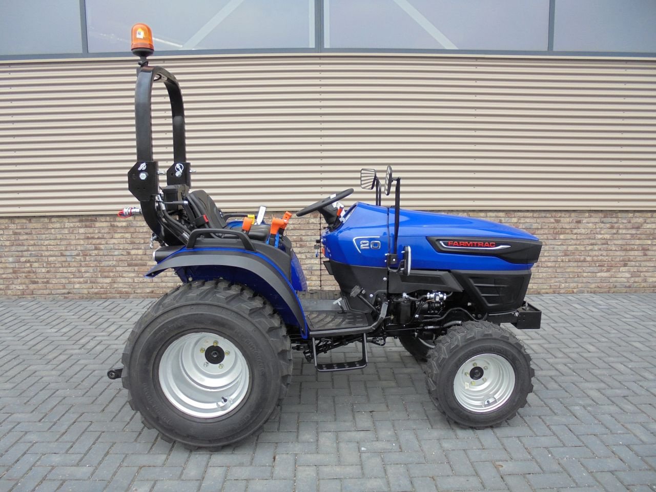 Traktor του τύπου Farmtrac 20, Gebrauchtmaschine σε Houten (Φωτογραφία 2)