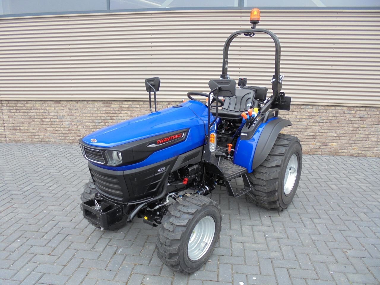 Traktor του τύπου Farmtrac 20, Gebrauchtmaschine σε Houten (Φωτογραφία 5)