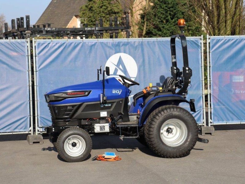 Traktor tipa Farmtrac 20E, Gebrauchtmaschine u Antwerpen (Slika 1)