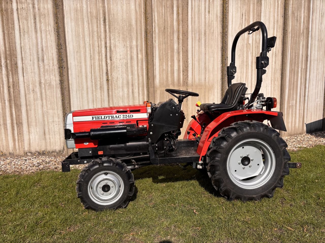 Traktor typu Farmtrac 224D, Gebrauchtmaschine w Den Bommel (Zdjęcie 1)