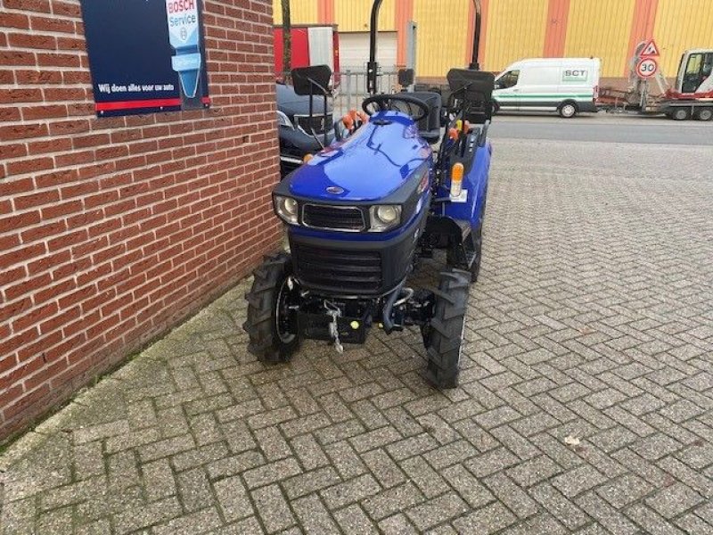 Traktor Türe ait Farmtrac 22PK manueel geschakeld, Gebrauchtmaschine içinde Harderwijk (resim 2)