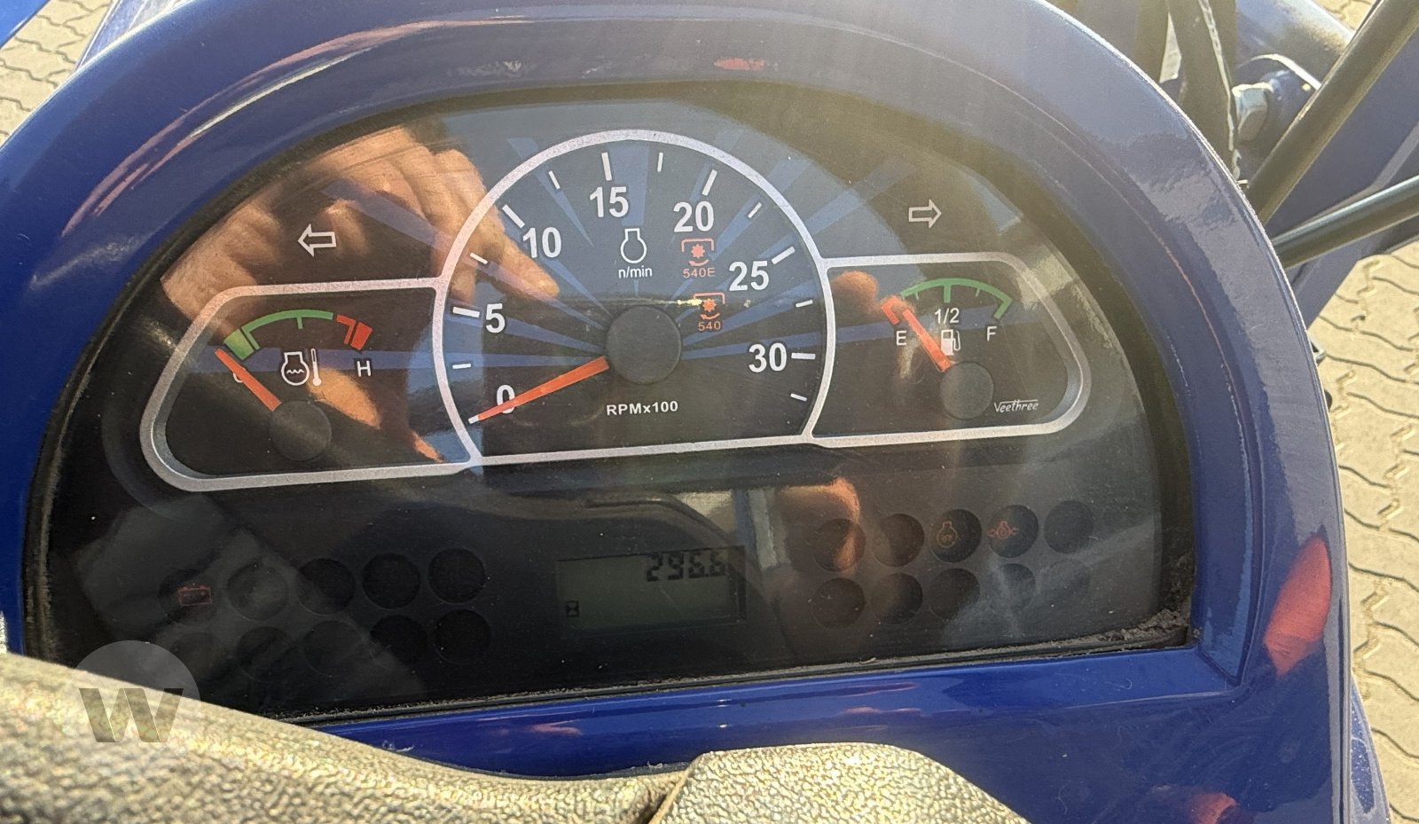 Traktor del tipo Farmtrac Farmtrac 26, Gebrauchtmaschine In Jördenstorf (Immagine 8)