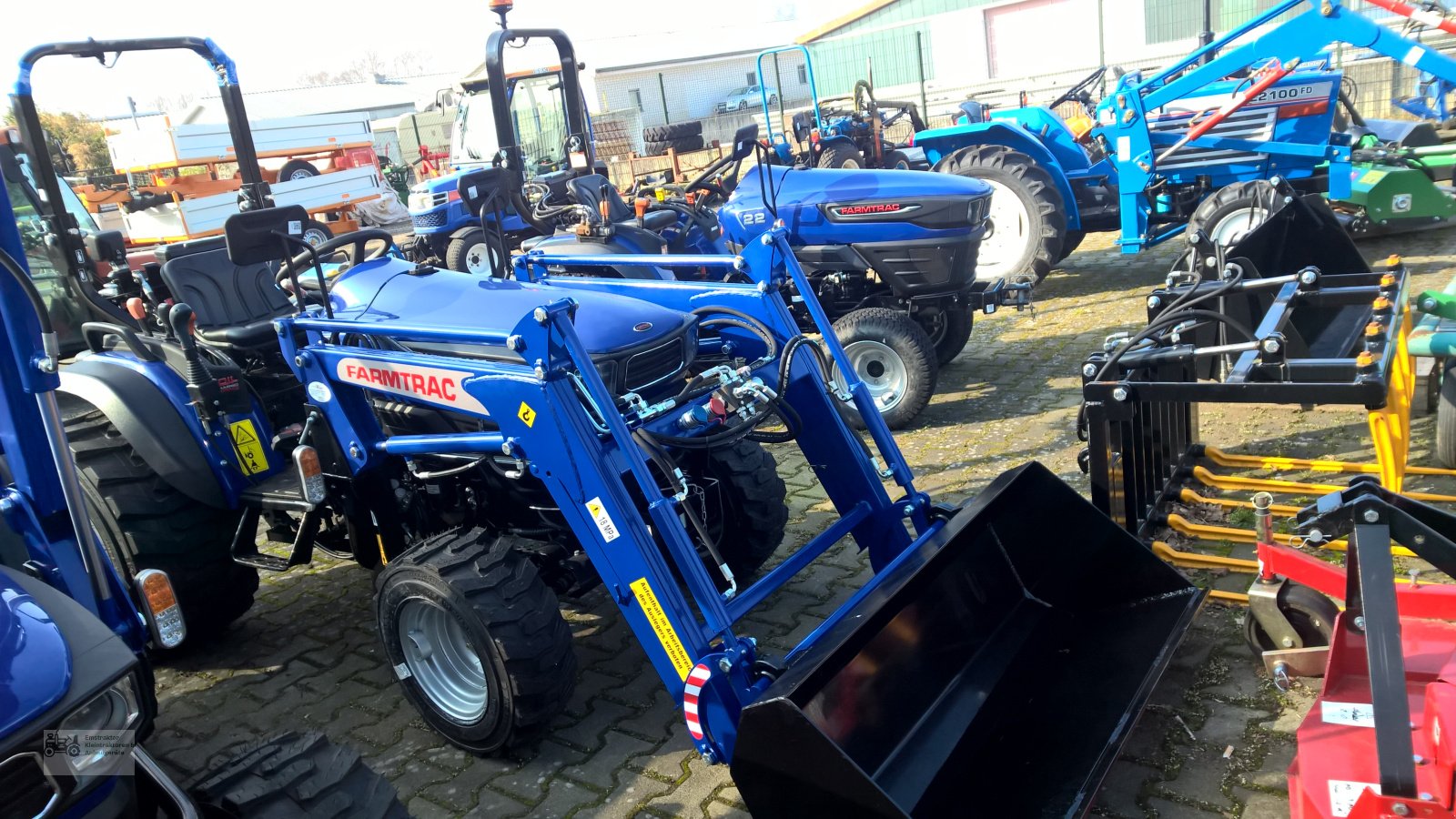Traktor of the type Farmtrac Farmtrac 26, Neumaschine in Lingen (Picture 10)