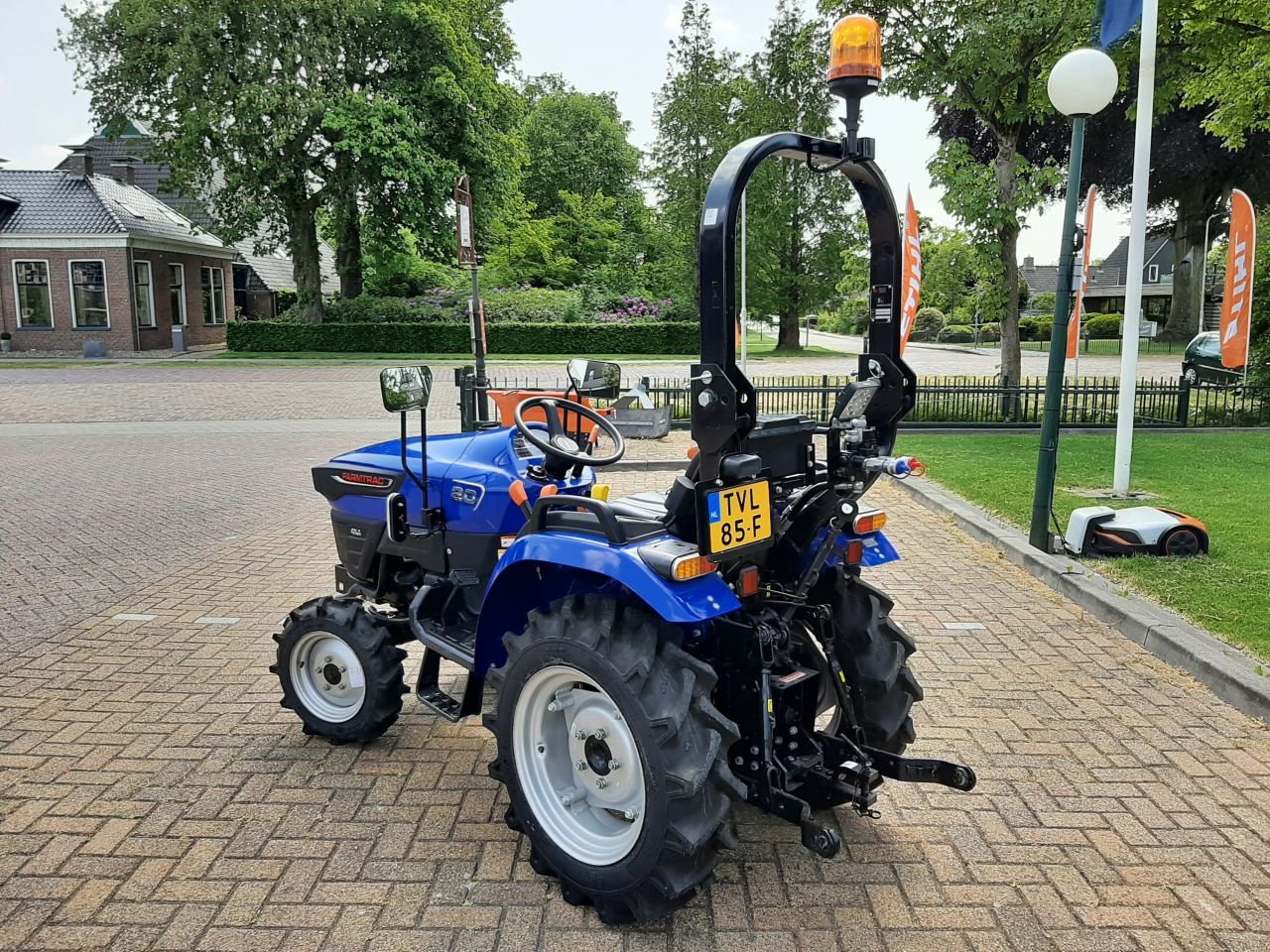 Traktor des Typs Farmtrac FT20MT-AT, Gebrauchtmaschine in Hardegarijp (Bild 5)