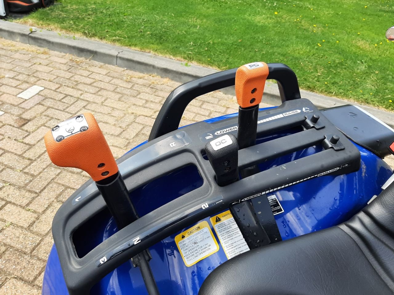 Traktor типа Farmtrac FT20MT-AT, Gebrauchtmaschine в Hardegarijp (Фотография 9)