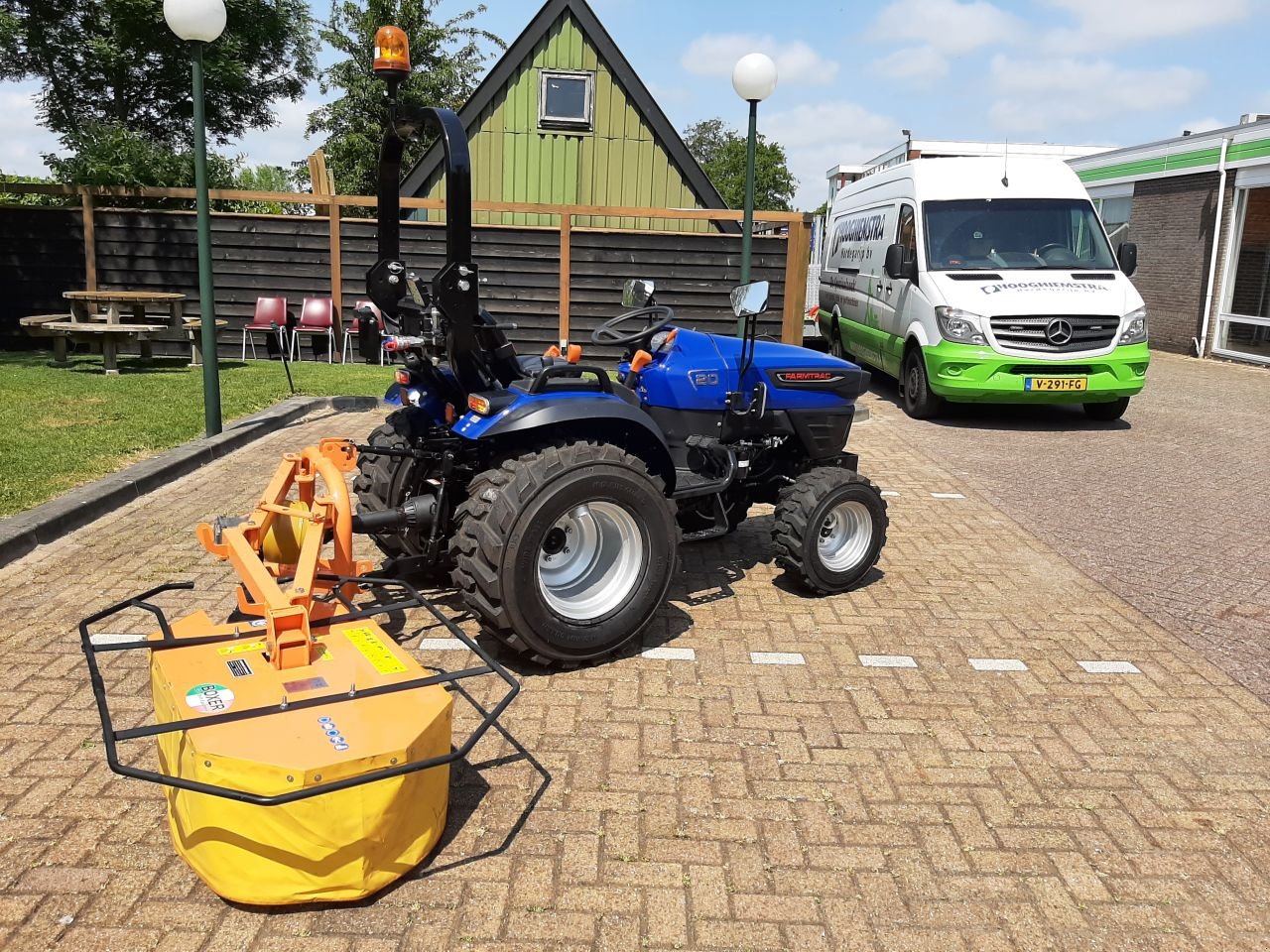 Traktor des Typs Farmtrac FT20MT-IT, Gebrauchtmaschine in Hardegarijp (Bild 2)