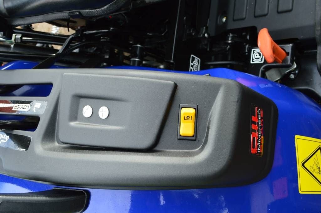 Traktor типа Farmtrac FT26 HST + voorlader compacttractor, Neumaschine в Erichem (Фотография 7)