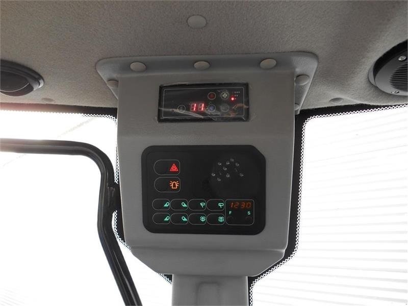 Traktor типа Farmtrac FT6075E 4WD, Gebrauchtmaschine в Mern (Фотография 11)