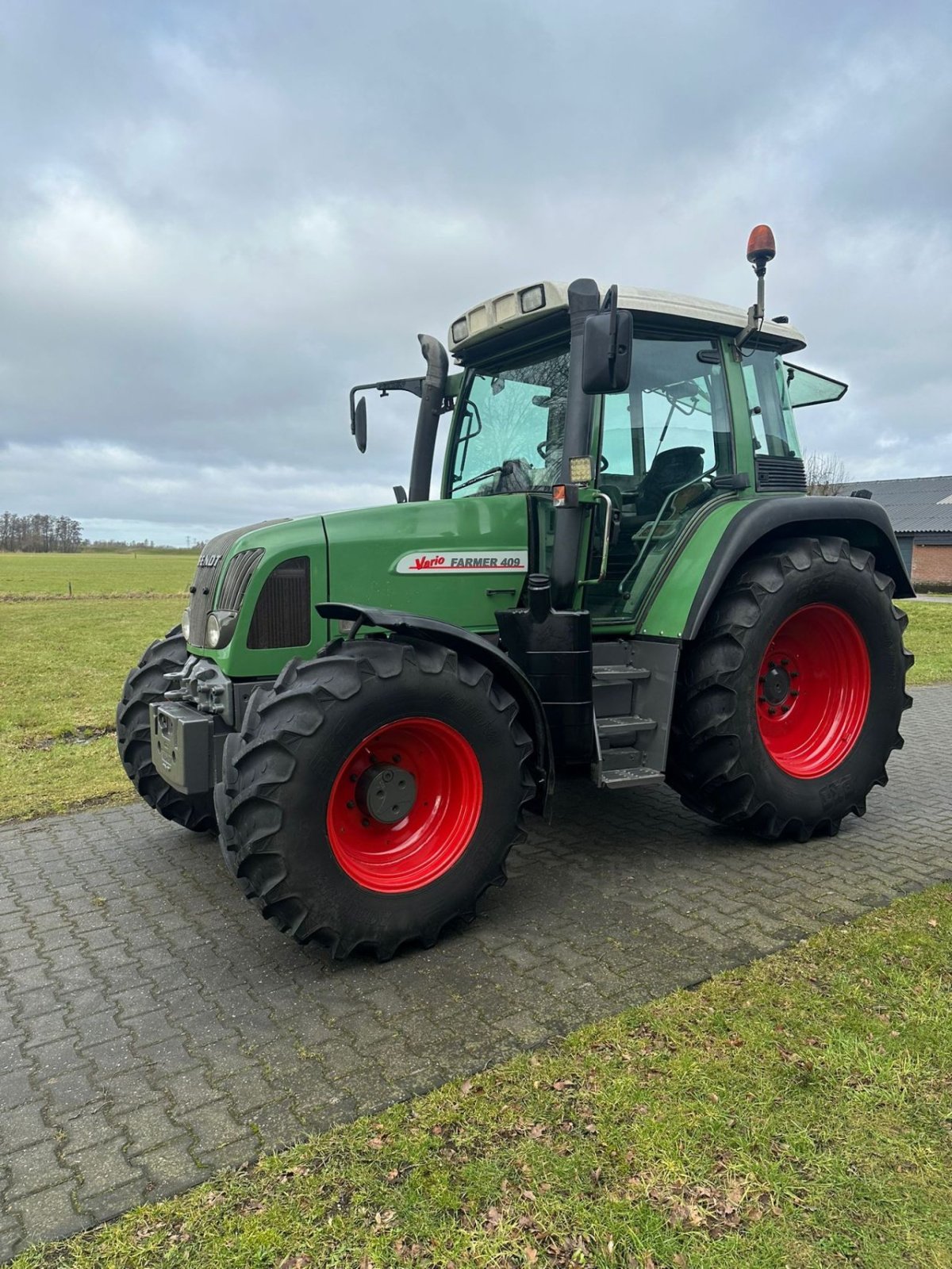Traktor a típus Fendt -, Gebrauchtmaschine ekkor: zwolle (Kép 1)