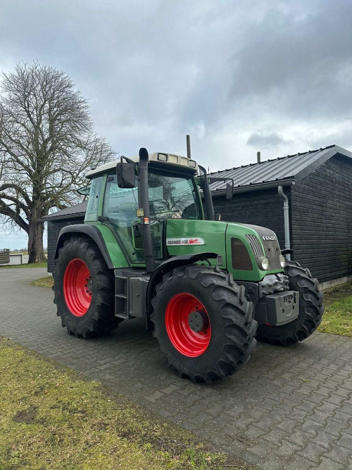 Traktor a típus Fendt -, Gebrauchtmaschine ekkor: zwolle (Kép 2)