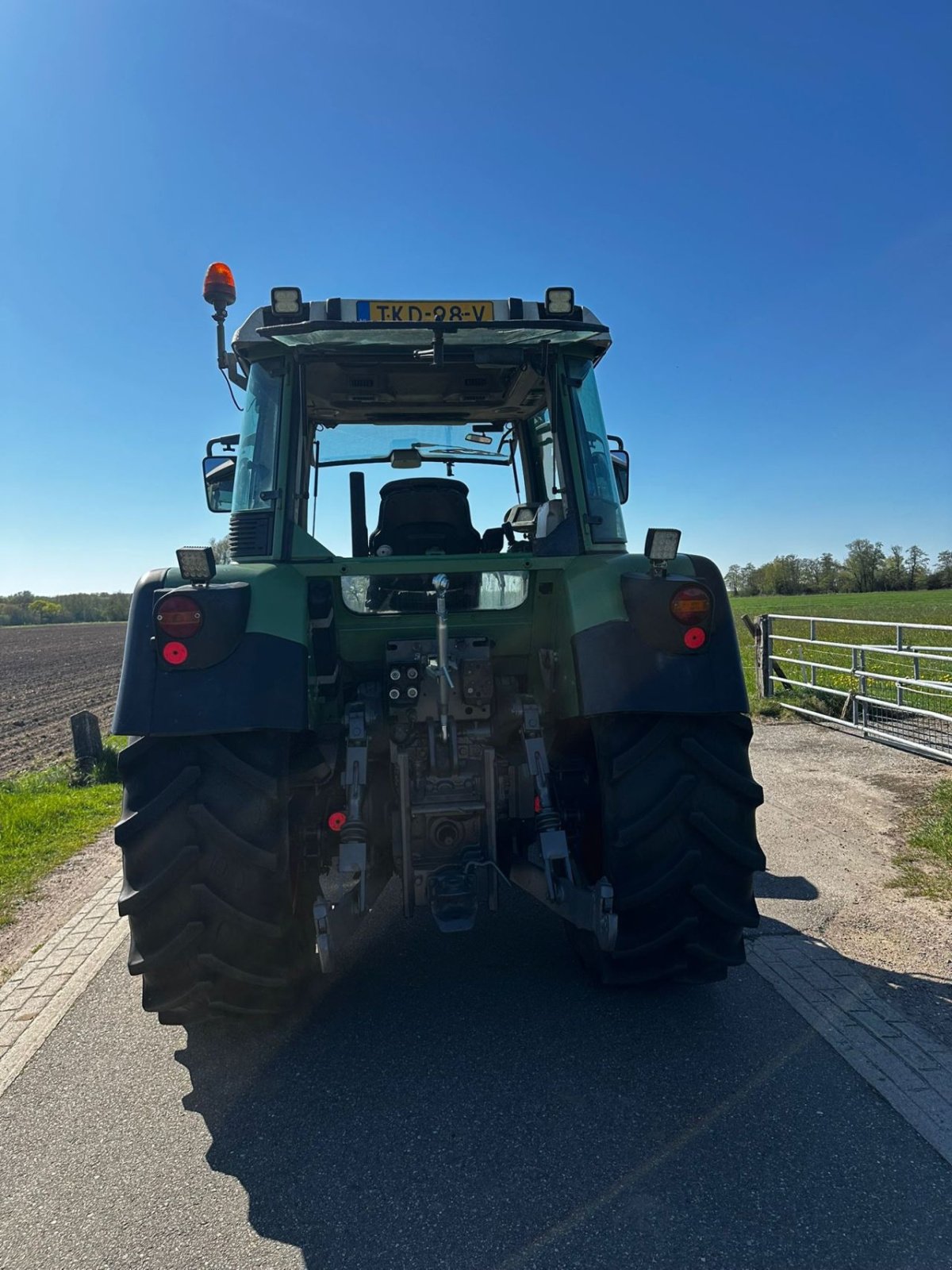 Traktor du type Fendt -, Gebrauchtmaschine en zwolle (Photo 3)