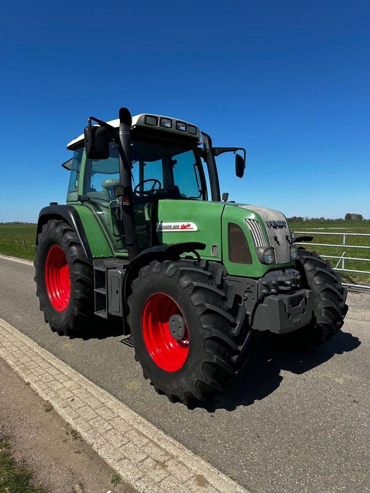 Traktor of the type Fendt -, Gebrauchtmaschine in zwolle (Picture 6)