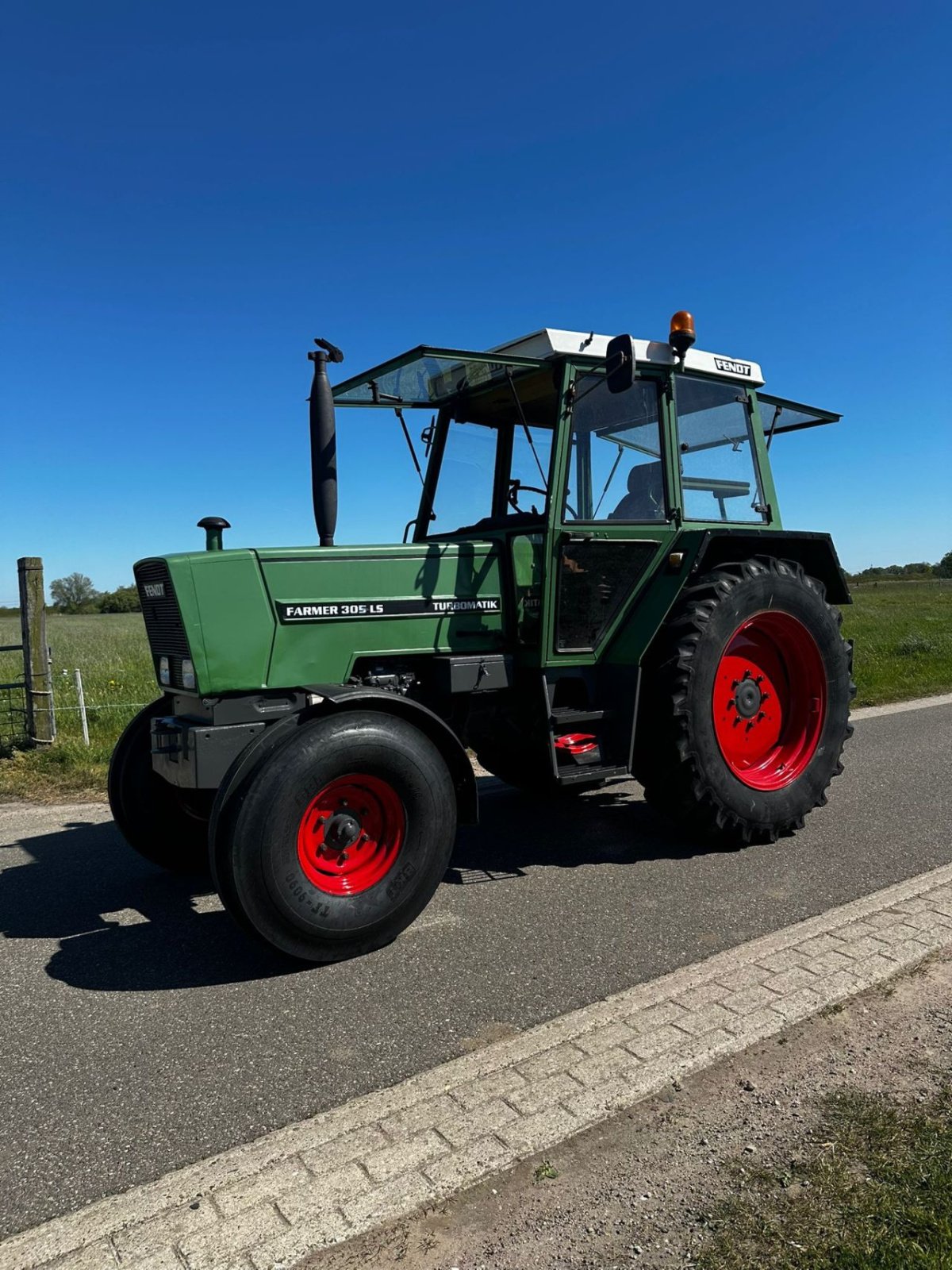 Traktor typu Fendt -, Gebrauchtmaschine w zwolle (Zdjęcie 1)