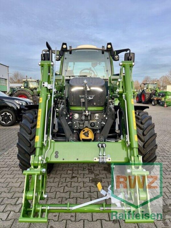 Traktor типа Fendt * Fendt 211 S  Profi + Setting 2 *, Ausstellungsmaschine в Rommerskirchen (Фотография 12)