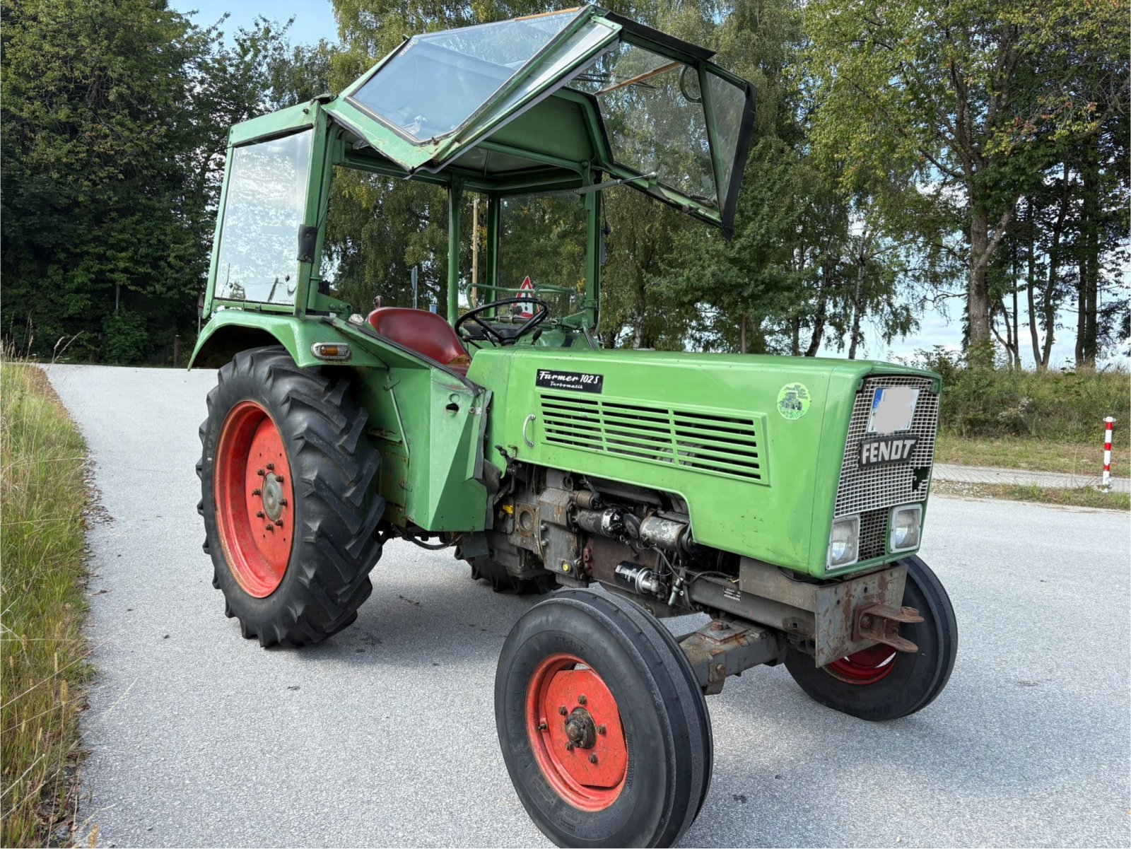 Traktor типа Fendt 102 S, Gebrauchtmaschine в Tittling (Фотография 1)