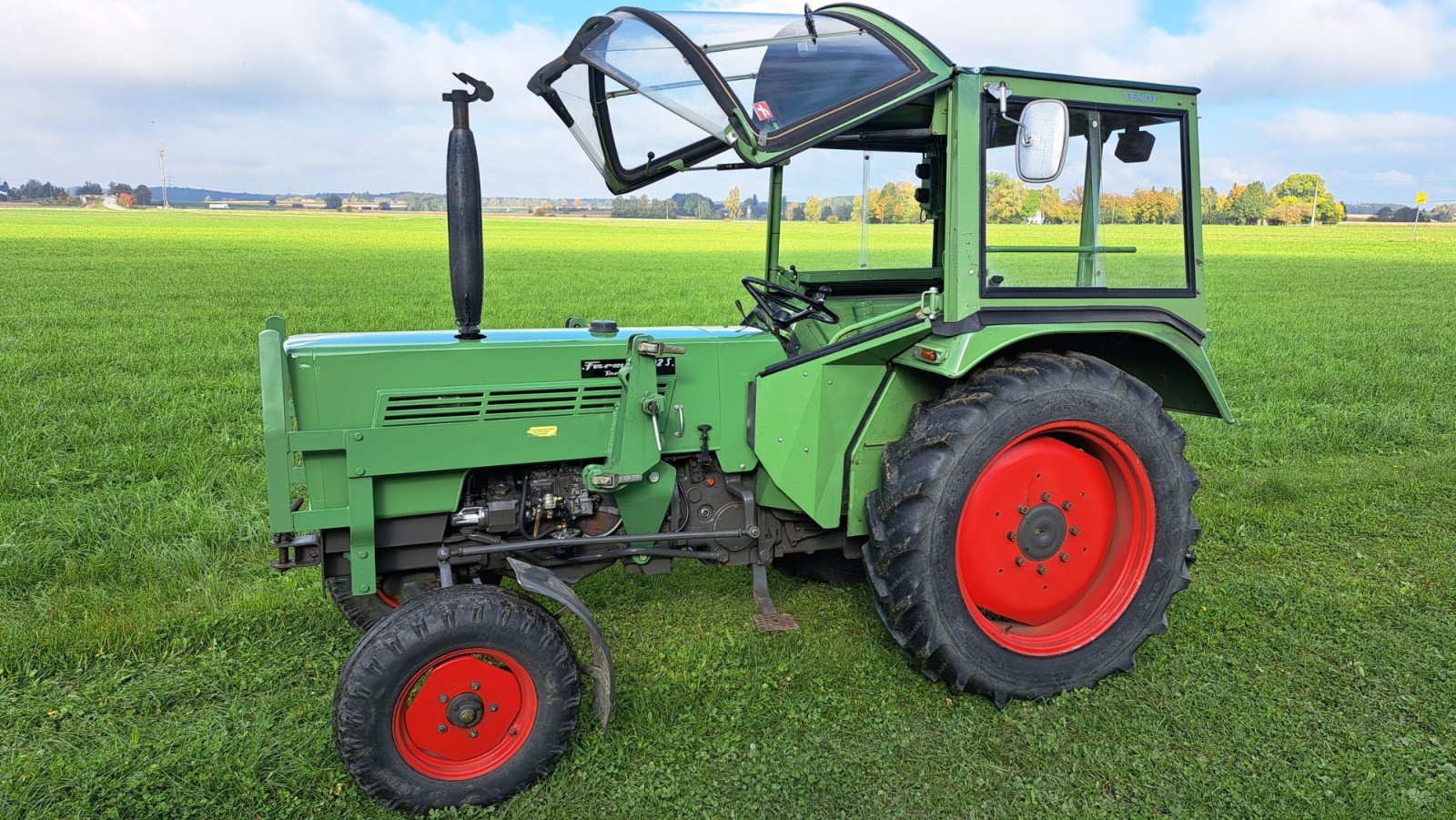 Traktor typu Fendt 102S, Gebrauchtmaschine v Pastetten (Obrázek 1)