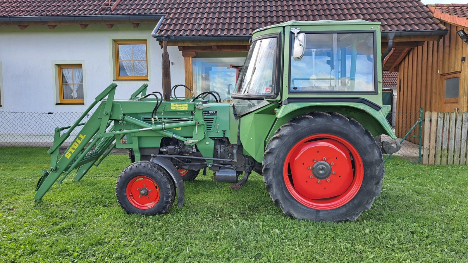 Traktor typu Fendt 102S, Gebrauchtmaschine v Pastetten (Obrázek 3)