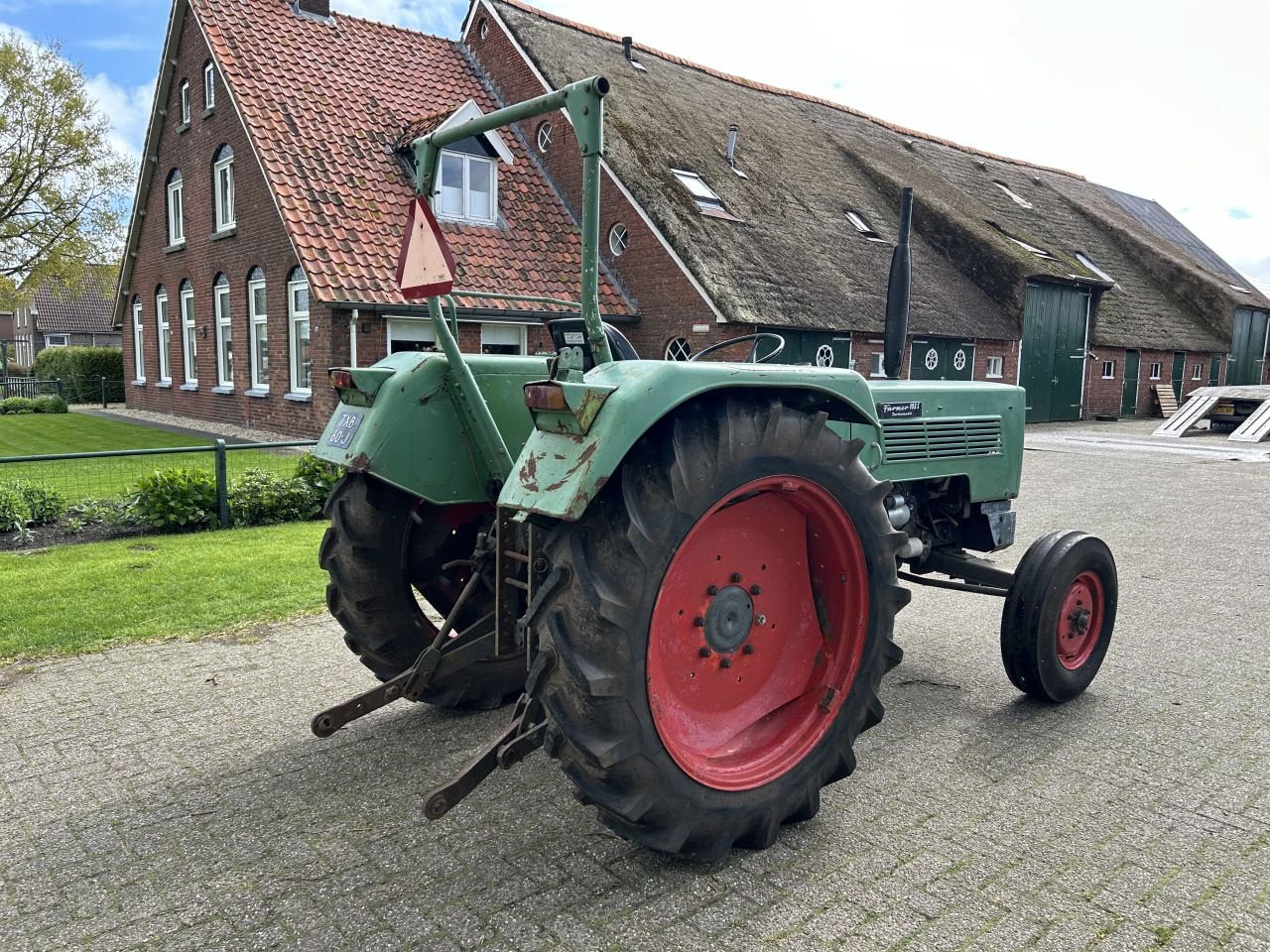 Traktor of the type Fendt 103 S, Gebrauchtmaschine in Staphorst (Picture 4)