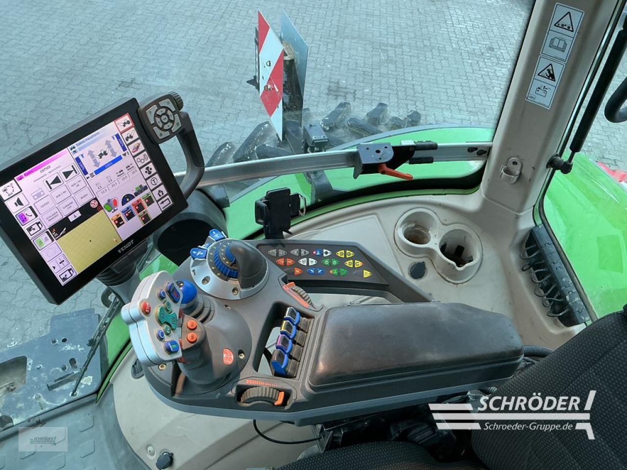 Traktor typu Fendt 1042 GEN2 PROFI PLUS +ZWILLINGSBEREIFUNG, Gebrauchtmaschine v Friedland (Obrázek 3)