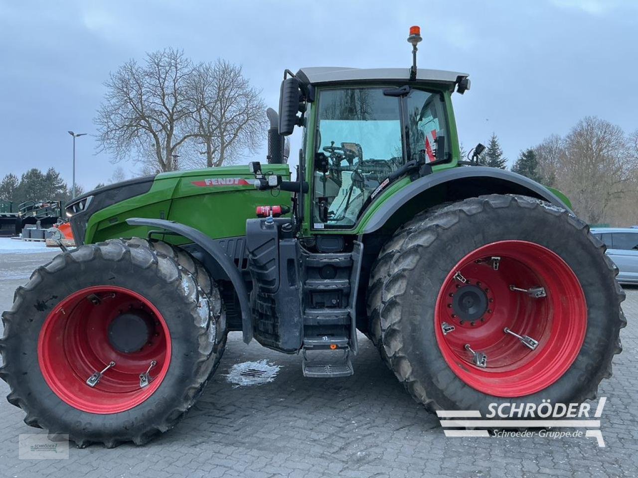 Traktor typu Fendt 1042 GEN2 PROFI PLUS +ZWILLINGSBEREIFUNG, Gebrauchtmaschine v Friedland (Obrázek 11)