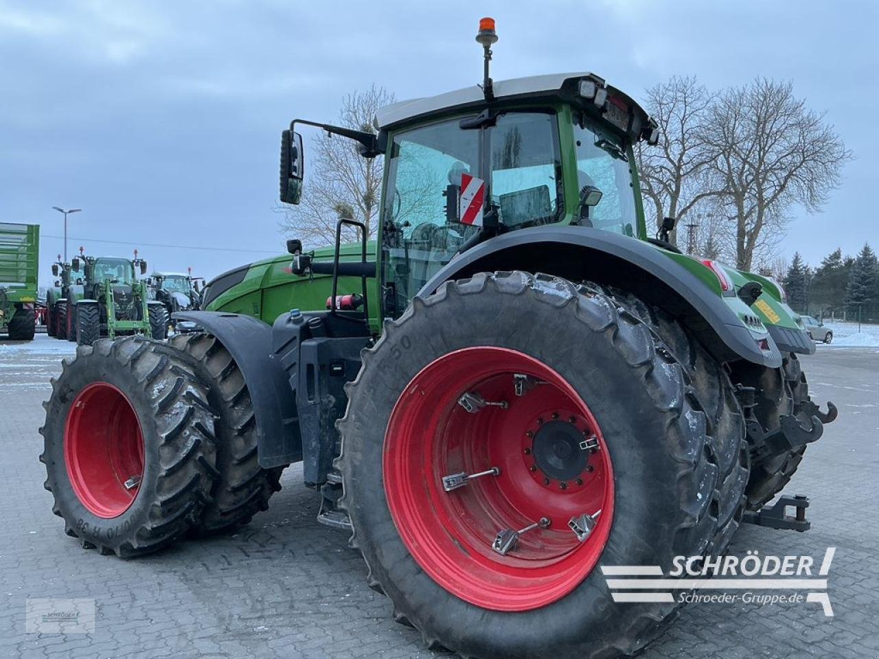 Traktor typu Fendt 1042 GEN2 PROFI PLUS +ZWILLINGSBEREIFUNG, Gebrauchtmaschine v Friedland (Obrázek 12)