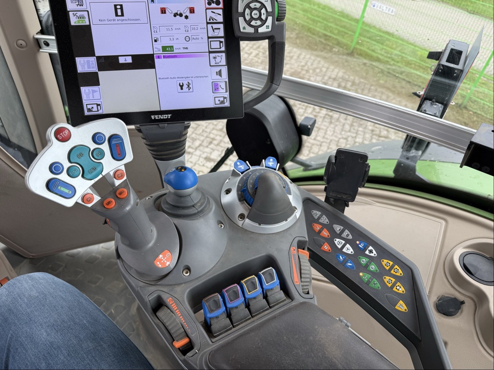 Traktor del tipo Fendt 1042 Vario Gen2 ProfiPlus, Gebrauchtmaschine en Bützow (Imagen 2)