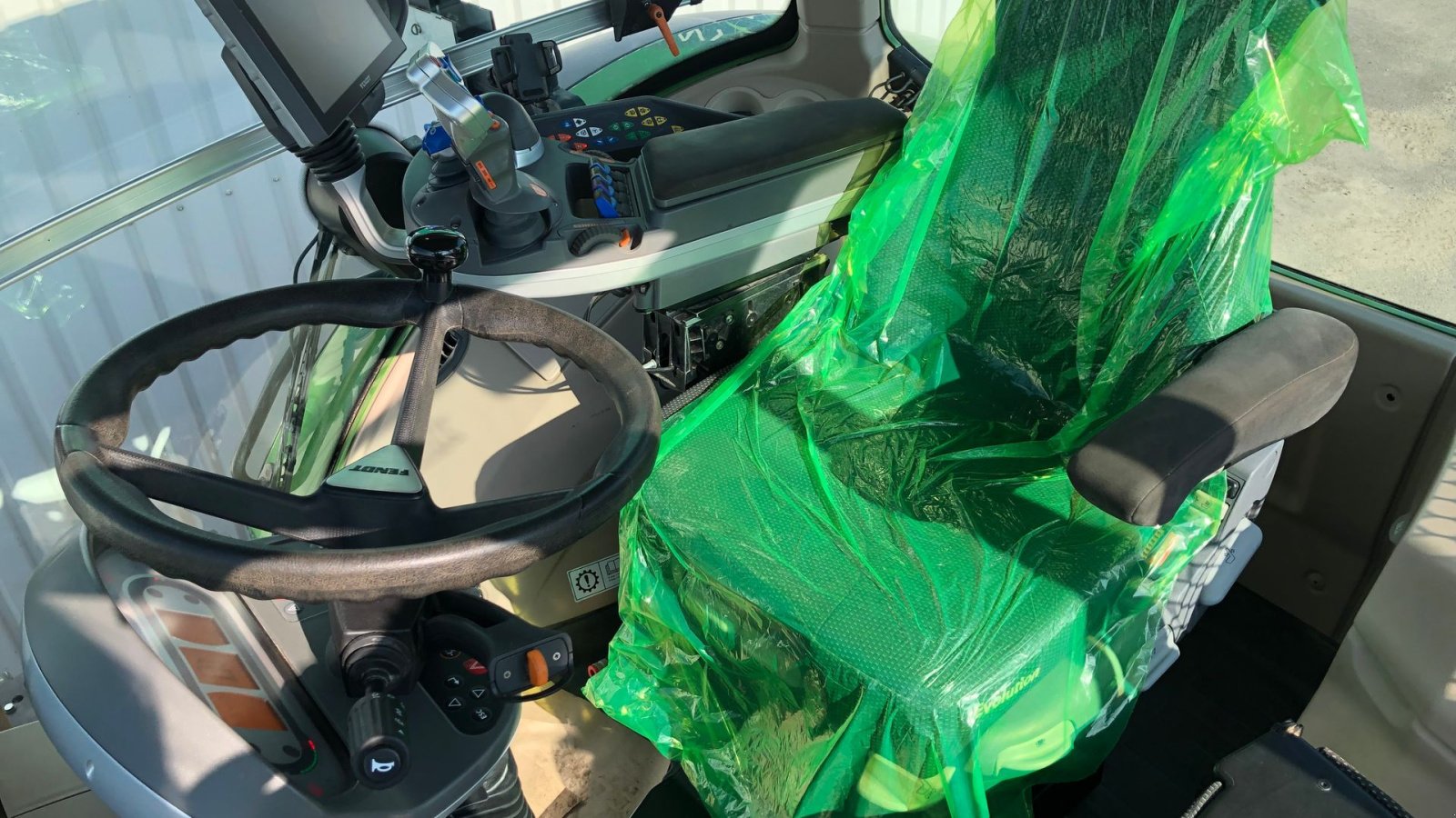 Traktor typu Fendt 1042 Vario S4 Profi Plus Vendeudstyr/Rüfa, Gebrauchtmaschine v Rødekro (Obrázek 11)