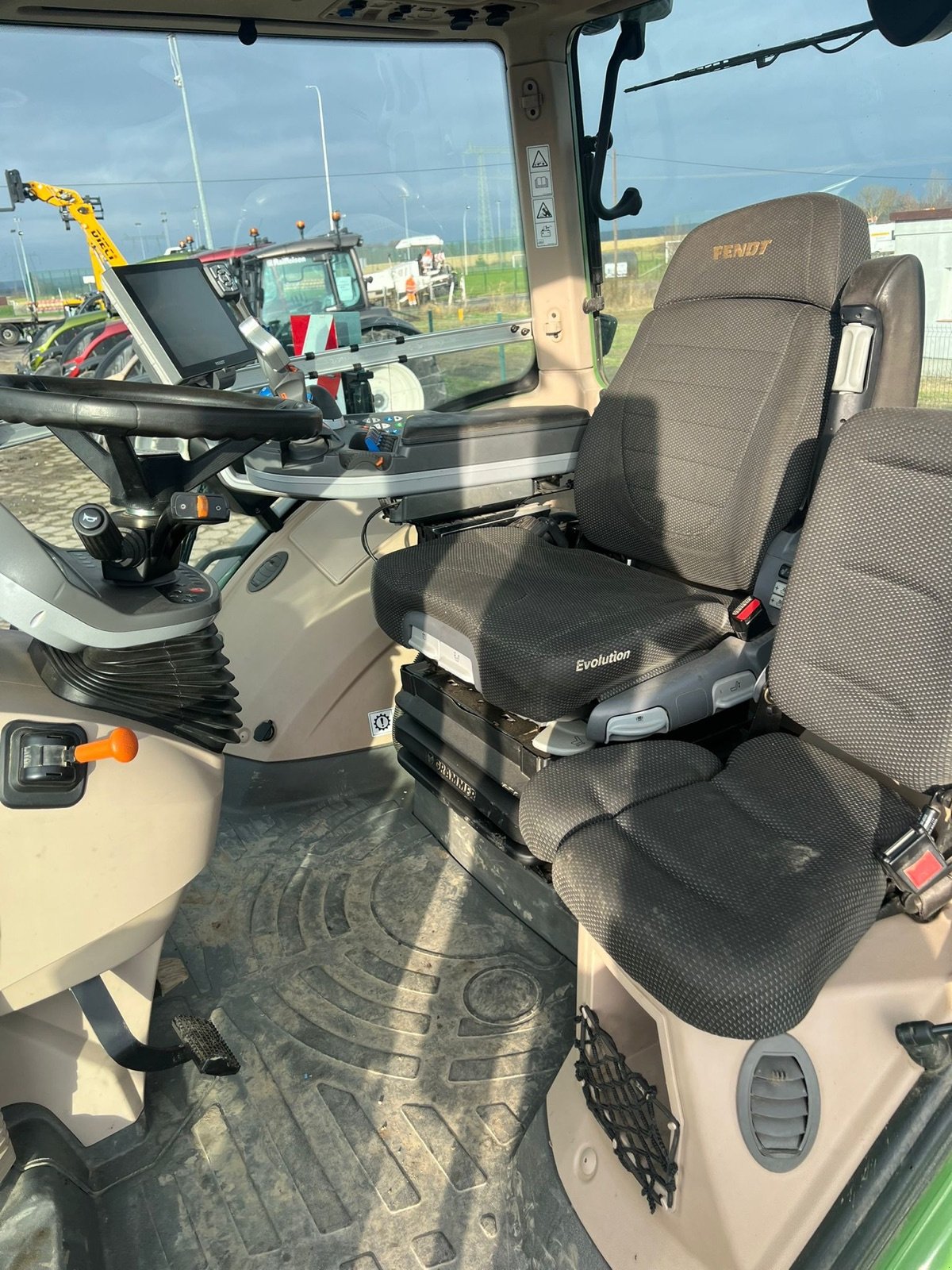 Traktor des Typs Fendt 1046 Vario Gen2 Profi Plus, Gebrauchtmaschine in Bad Oldesloe (Bild 7)