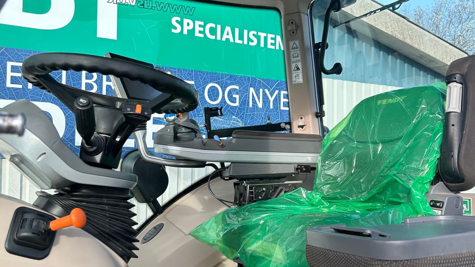Traktor des Typs Fendt 1046 Vario S4 Profi Plus, Gebrauchtmaschine in Rødekro (Bild 12)