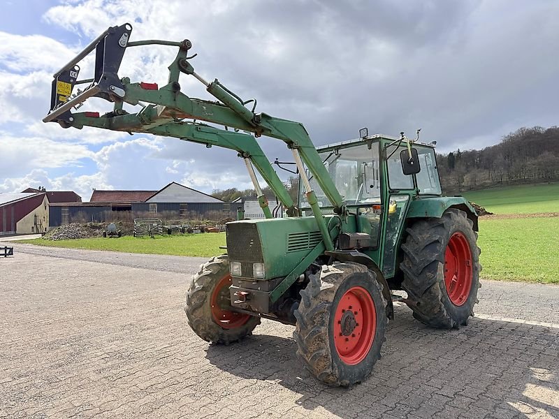 Traktor du type Fendt 105 LSA Allrad mit Frontlader, Gebrauchtmaschine en Steinau  (Photo 5)