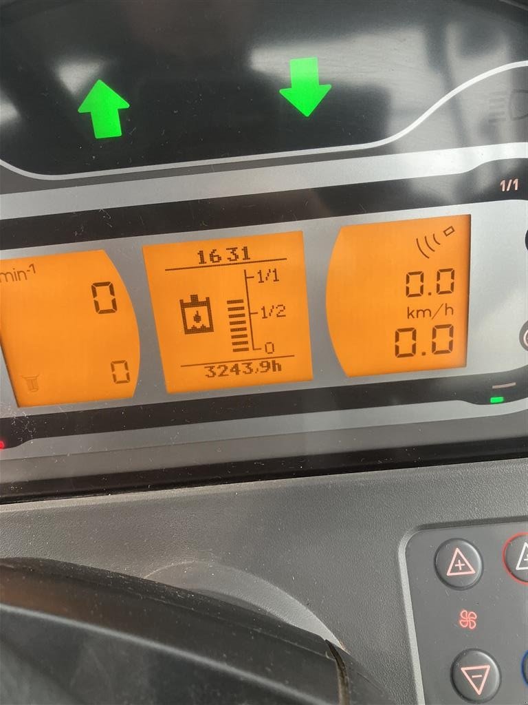 Traktor des Typs Fendt 1050 GEN 2  Som ny., Gebrauchtmaschine in Rødekro (Bild 6)