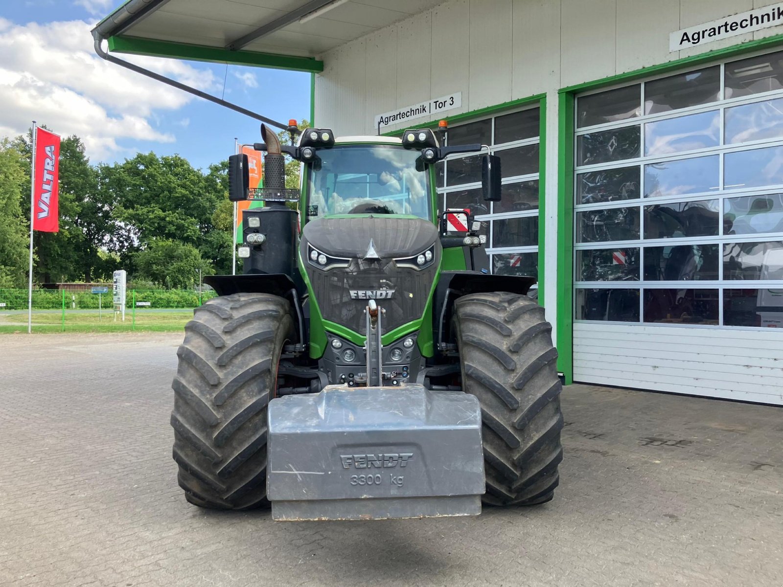 Traktor des Typs Fendt 1050 Gen 2, Gebrauchtmaschine in Elmenhorst-Lanken (Bild 2)