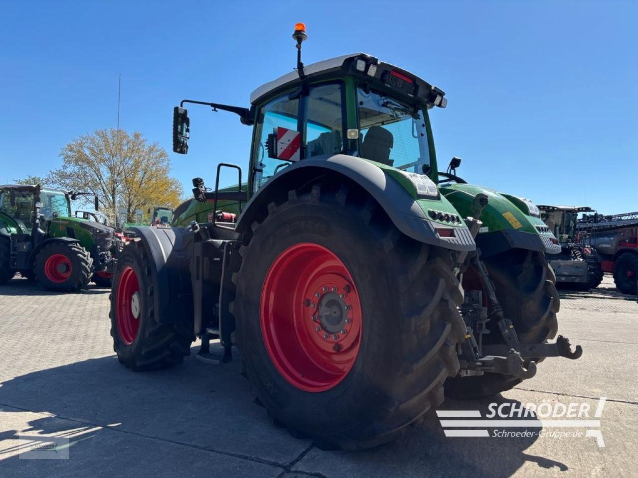 Traktor typu Fendt 1050 GEN3 PROFI PLUS, Gebrauchtmaschine w Langenweddingen (Zdjęcie 4)