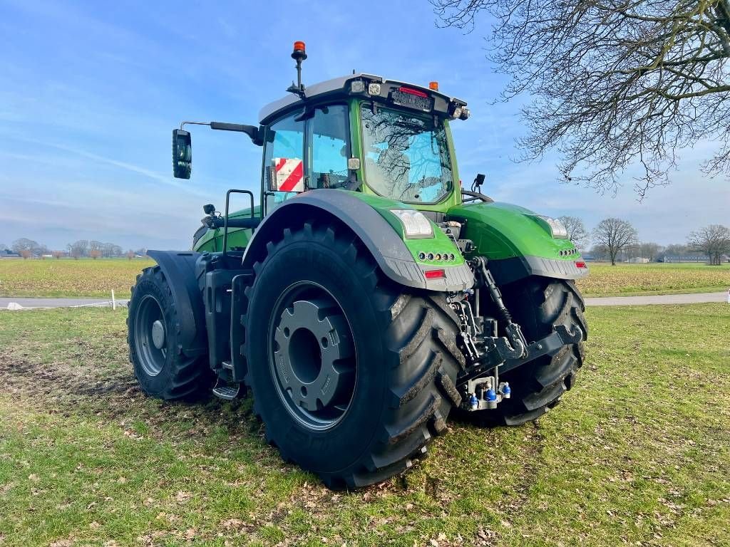 Traktor van het type Fendt 1050 Gen3 Profi+ S2, Gebrauchtmaschine in Nijkerkerveen (Foto 5)